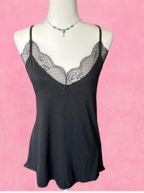 Qearal Black Lace Trim Camisole Top